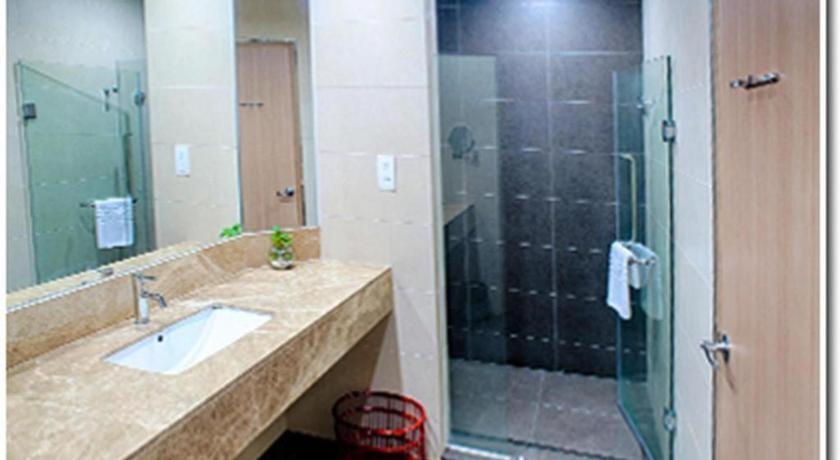 Hotel Aifa Labuan Exterior photo