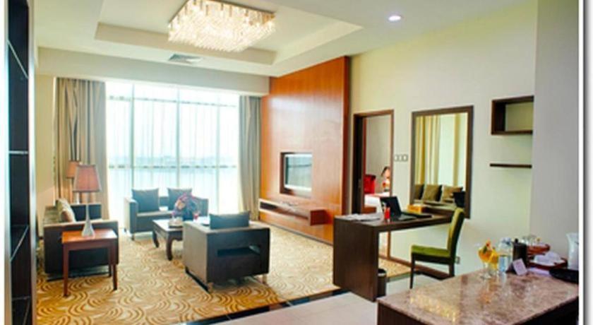 Hotel Aifa Labuan Exterior photo